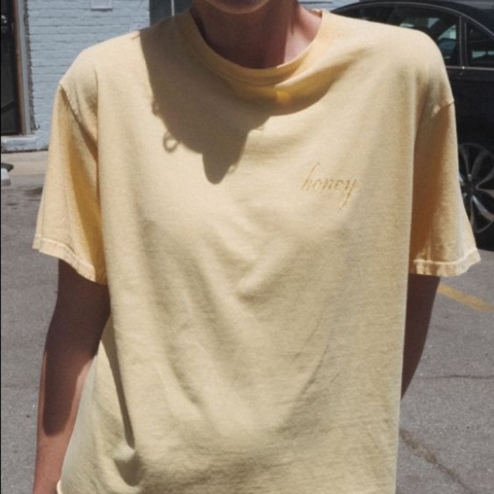 SOLD ON DEPOP brandy tee